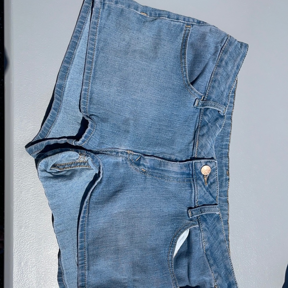 Divided Jean short size 12